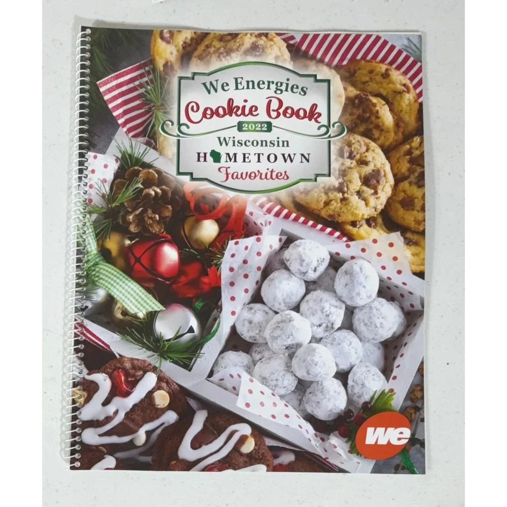 We Energies Cookie Book Lot 6 2016-2019 2021-2022 Wisconsin Holiday Recipes